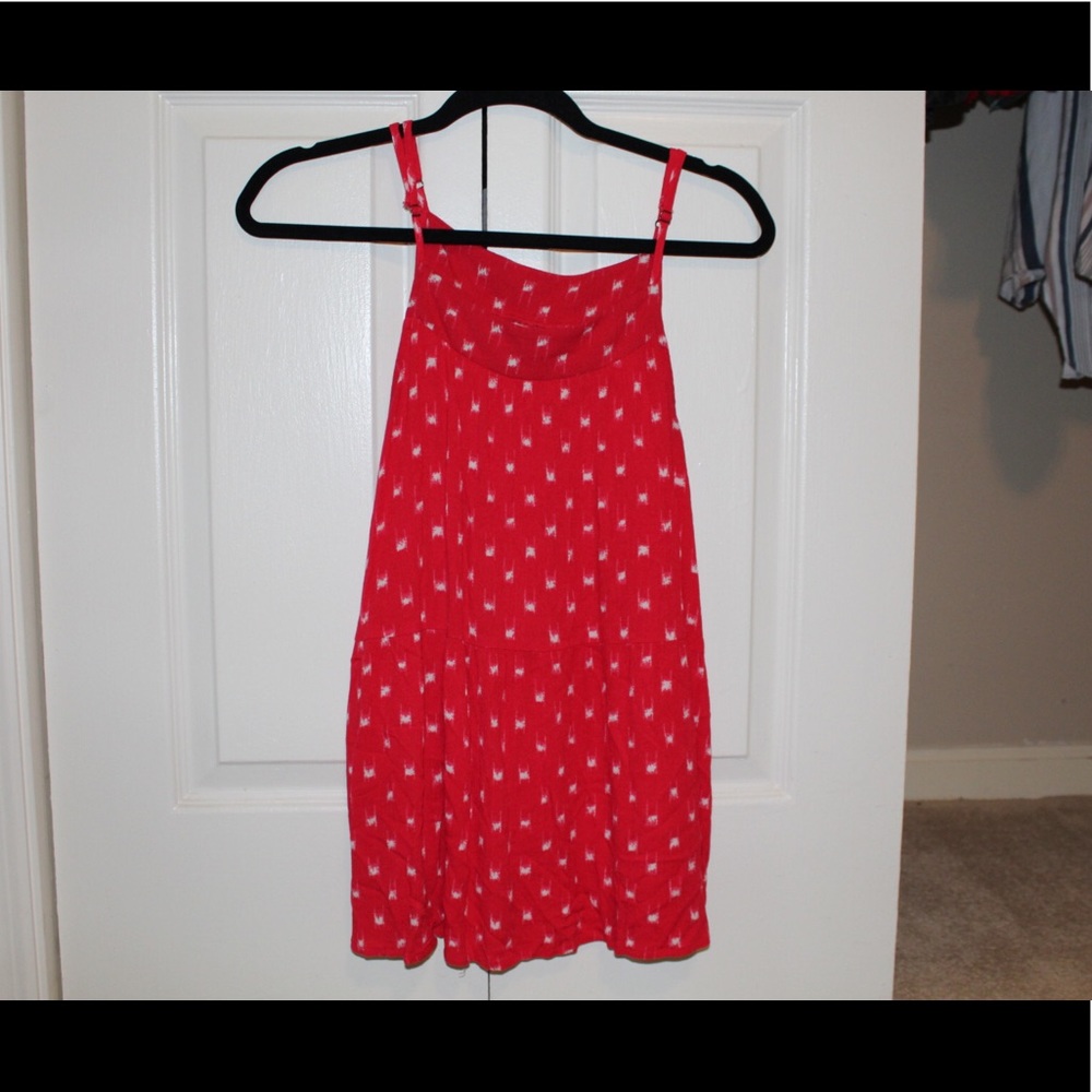 Flowy, red tank top